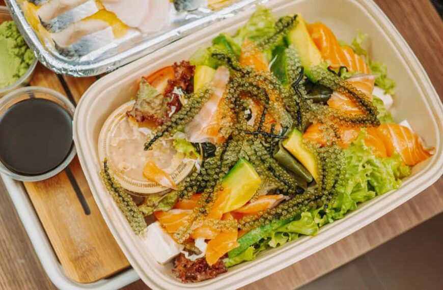 The Comprehensive Guide to Organizing Tupperware and Food Containers